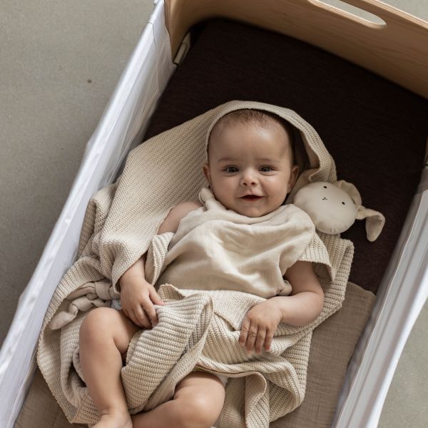 Bednest Co-Sleeper - Walnoot Bednest Co-Sleeper - Walnoot