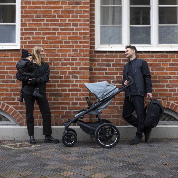 Thule Urban Glide 4-Wheel Kinderwagen - Magnetic Buckle - Mid Blue Thule Urban Glide 4-Wheel Kinderwagen - Magnetic Buckle - Mid Blue