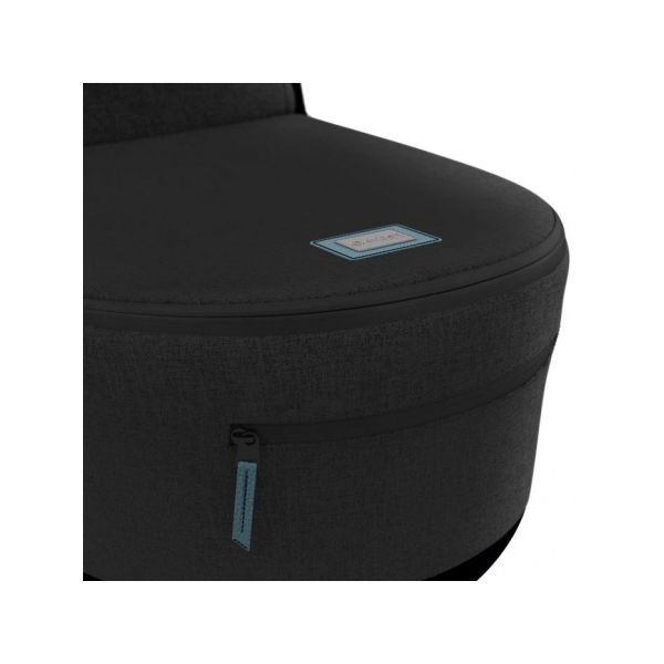 Cybex Mios 3 Lux Carry Cot Plus Stardust Black Plus/ Black Cybex Mios 3 Lux Carry Cot Plus Stardust Black Plus/ Black