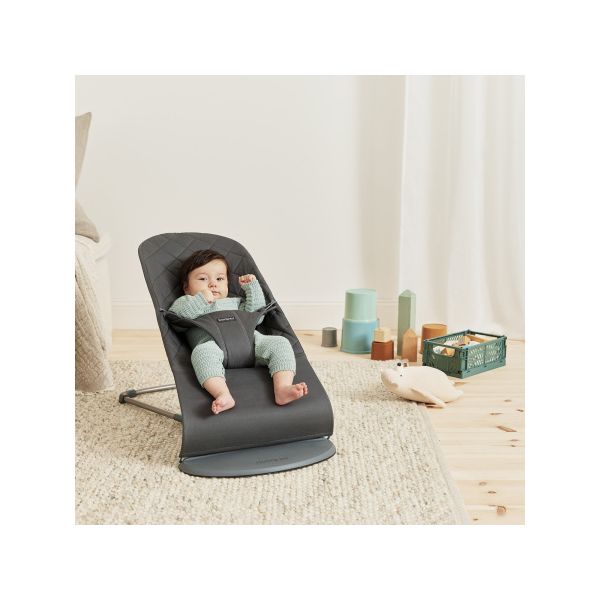 BabyBjörn Bliss Wipstoel - Geweven Klassiek Quilt - Antraciet BabyBjörn Bliss Wipstoel - Geweven Klassiek Quilt - Antraciet