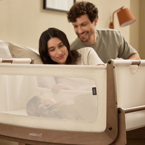 Snuz Co-Sleeper SnüzPod⁵ - Walnut