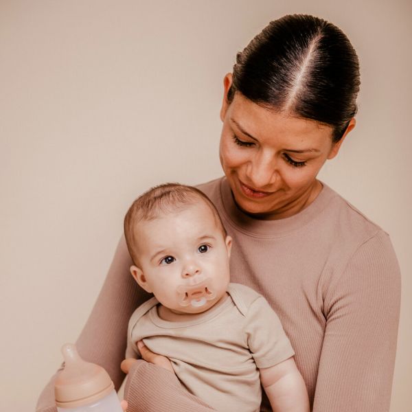 Suavinex Zero Zero Anti-Koliek Fles Borstvoeding - One Size - 180ml - Light