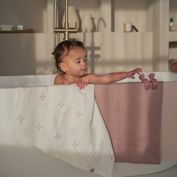 Lodger Swaddler Solid Matcha Rose 3-Pack 70x70 Lodger Swaddler Solid Matcha Rose 3-Pack 70x70