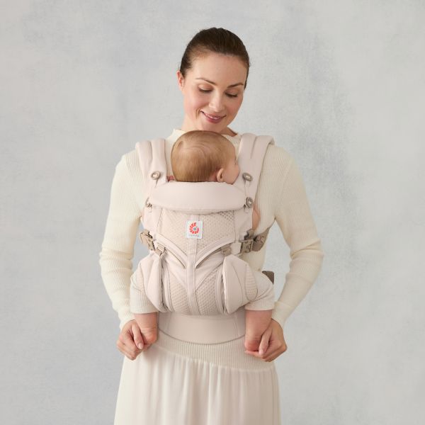 Ergobaby Omni Classic Draagzak - Mesh - Natural Beige Ergobaby Omni Classic Draagzak - Mesh - Natural Beige