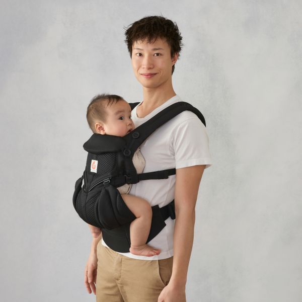 Ergobaby Draagzak Omni Classic - Cool Air Mesh - Onyx Black Ergobaby Draagzak Omni Classic - Cool Air Mesh - Onyx Black