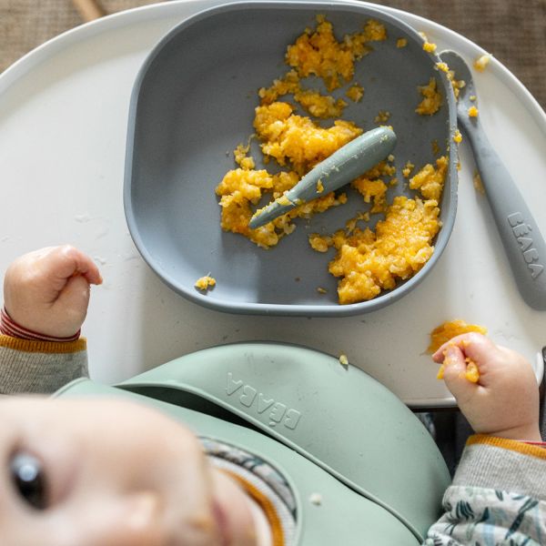 Beaba Silicone Bord met Zuignap - Kiezel