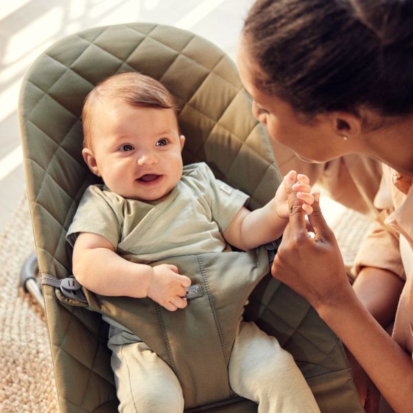 BabyBjörn Bliss Wipstoel - Geweven Kroonblad Quilt - Donkergroen