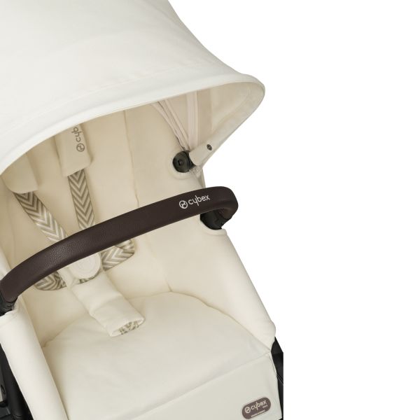 Cybex EOS Lux Kinderwagen 2-in-1 - Seashell Beige / Light Beige Cybex EOS Lux Kinderwagen 2-in-1 - Seashell Beige / Light Beige