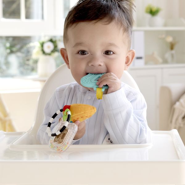 Hape Activiteitenspeelgoed - Sensory ABCs Playset Hape Activiteitenspeelgoed - Sensory ABCs Playset