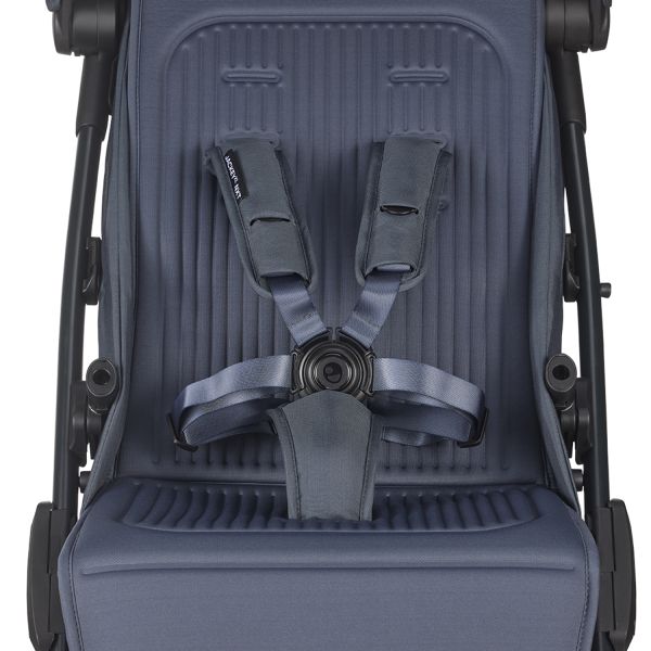 Easywalker Jackey XL NXT Buggy - Deep Blue Easywalker Jackey XL NXT Buggy - Deep Blue