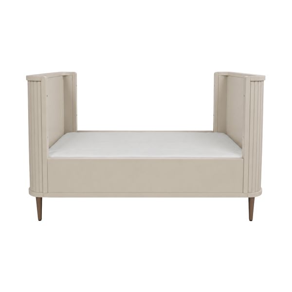 Interbaby Ledikant 70 x 140 cm + Commode 3 Lades + Kast Sunshine Interbaby Ledikant 70 x 140 cm + Commode 3 Lades + Kast Sunshine