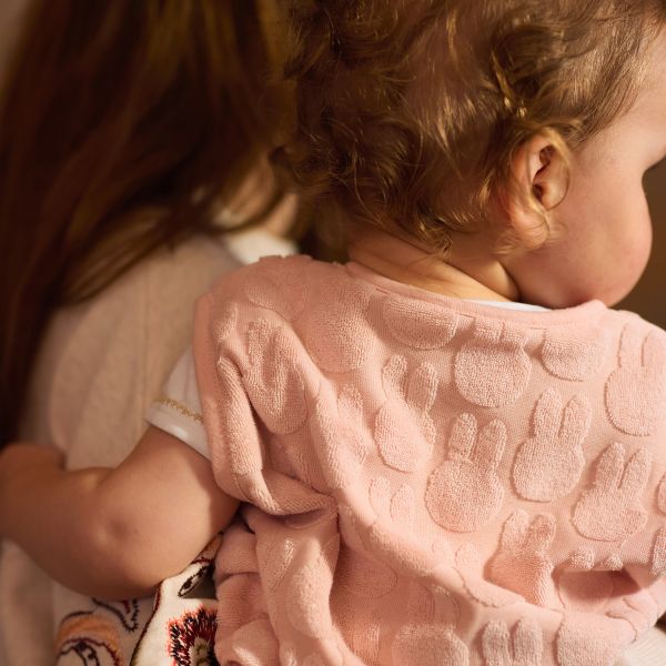 Jollein Slaapzak Zomer Jersey - 70 cm - Miffy Jacquard Terry Wild Rose