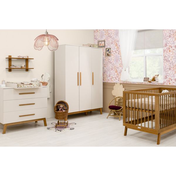 Bopita Ledikant 60 x 120 - Commode - 3-Deurskast - Kaleo - Dune/Rose Wood Bopita Ledikant 60 x 120 - Commode - 3-Deurskast - Kaleo - Dune/Rose Wood