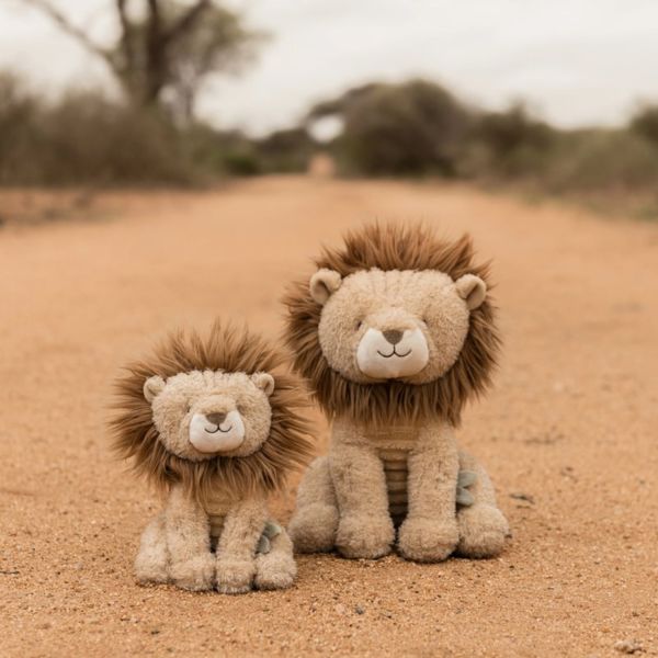 Little Dutch Safari Friends Knuffel Leeuw - 25 cm Little Dutch Safari Friends Knuffel Leeuw - 25 cm