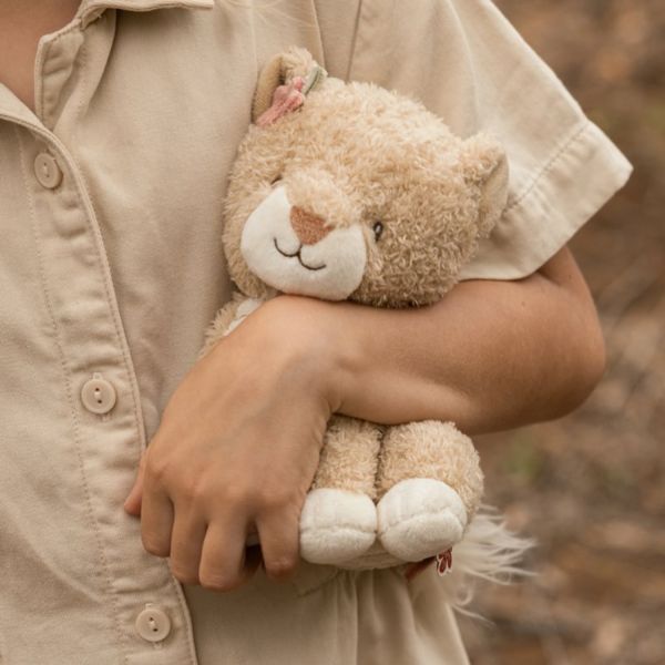 Little Dutch Safari Friends Knuffel Leeuwin - 17 cm 