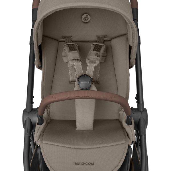 Maxi-Cosi Oxford+ Kinderwagen 2-in-1 - Twillic Truffle (Dark Frame + Brown Leather) Maxi-Cosi Oxford+ Kinderwagen 2-in-1 - Twillic Truffle (Dark Frame + Brown Leather)