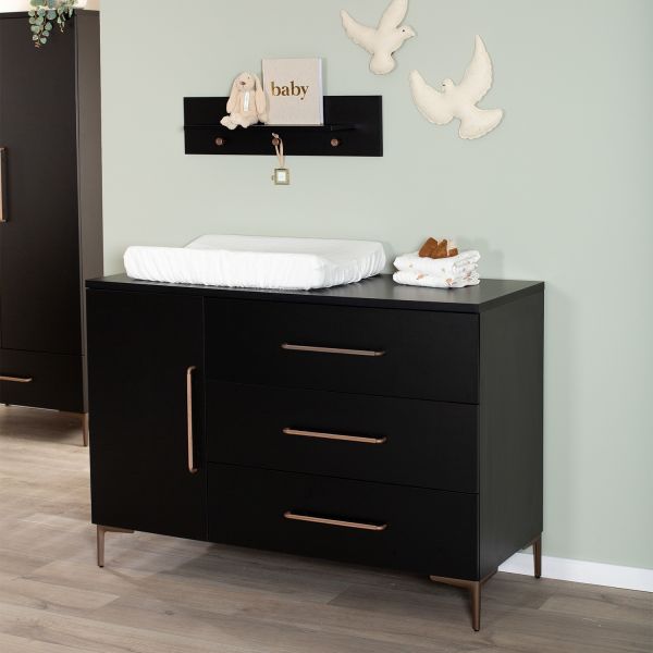 TWF Ledikant 60 x 120 - Commode XL 3 Laden 1 Deur - Hanglegkast 2 Deuren 1 Lade Modena Metaal TWF Ledikant 60 x 120 - Commode XL 3 Laden 1 Deur - Hanglegkast 2 Deuren 1 Lade Modena Metaal