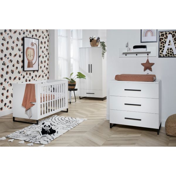 TWF Ledikant 70 x 140 Incl. Juniorzijden - Commode Torino TWF Ledikant 70 x 140 Incl. Juniorzijden - Commode Torino