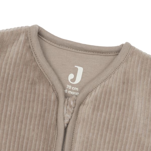 Jollein Slaapzak met Afritsbare Mouwen - Rib - 110 cm - Milky Coffee Jollein Slaapzak met Afritsbare Mouwen - Rib - 110 cm - Milky Coffee