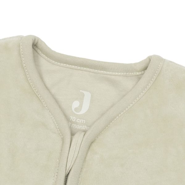 Jollein Slaapzak met Afritsbare Mouwen - Velvet - 90 cm - Soft Matcha Jollein Slaapzak met Afritsbare Mouwen - Velvet - 90 cm - Soft Matcha