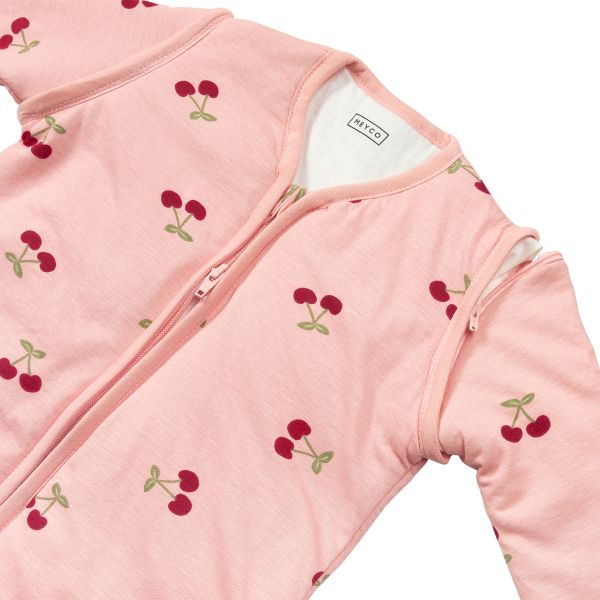 Meyco Slaapzak Gevoerd Met Afritsbare Mouwen - Cherry - Soft Rose - 60 cm Meyco Slaapzak Gevoerd Met Afritsbare Mouwen - Cherry - Soft Rose - 60 cm