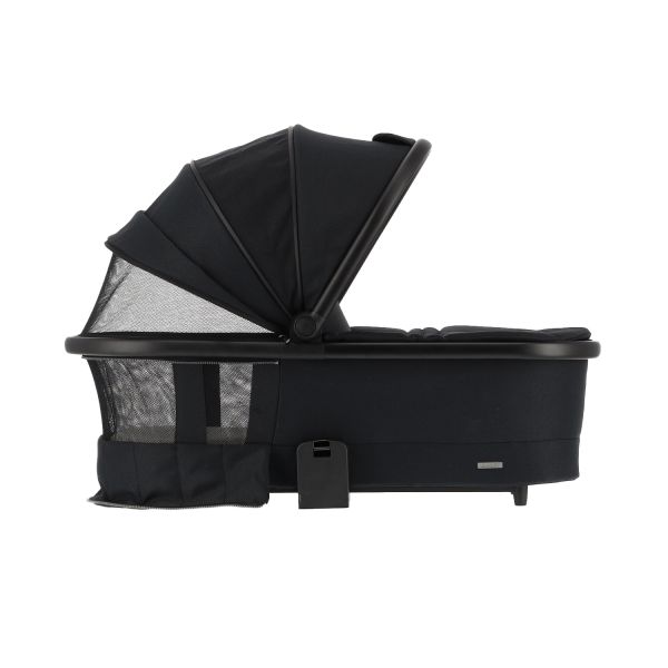 Qute Q-Rider Plus Kinderwagen - Midnight Black | Kidsriver Curve Autostoel - Black | Kidsriver Isofix Base Qute Q-Rider Plus Kinderwagen - Midnight Black | Kidsriver Curve Autostoel - Black | Kidsriver Isofix Base