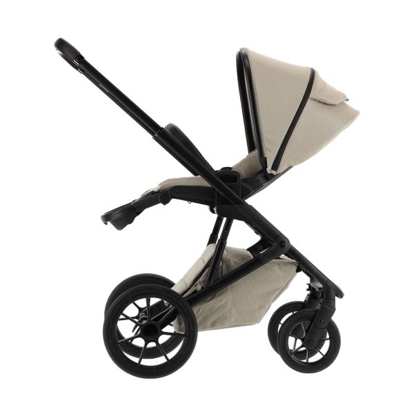 Qute Q-Rider Plus Kinderwagen - Mineral Clay | Kidsriver Curve Autostoel - Clay | Kidsriver Isofix Base Qute Q-Rider Plus Kinderwagen - Mineral Clay | Kidsriver Curve Autostoel - Clay | Kidsriver Isofix Base