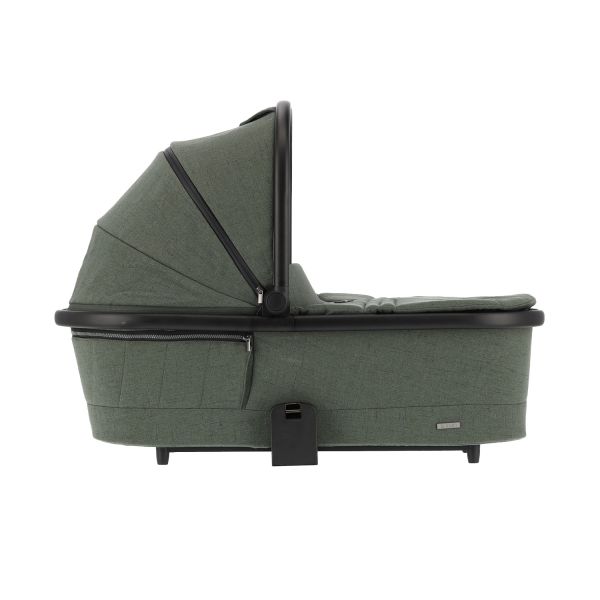 Qute Q-Rider Plus Kinderwagen - Thyme Green | Kidsriver Curve Autostoel - Clay | Kidsriver Isofix Base Qute Q-Rider Plus Kinderwagen - Thyme Green | Kidsriver Curve Autostoel - Clay | Kidsriver Isofix Base