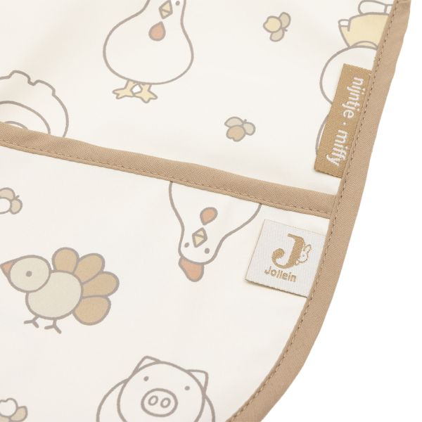 Jollein Slab Waterproof - Miffy Family Farm - Met Mouwen Jollein Slab Waterproof - Miffy Family Farm - Met Mouwen