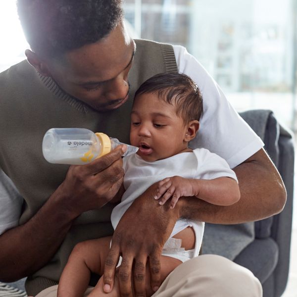 Medela SoftCup Voedingshulpmiddel - 80 ml Medela SoftCup Voedingshulpmiddel - 80 ml