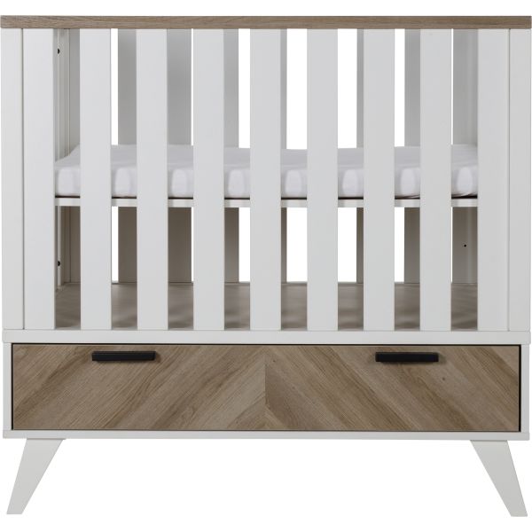 Interbaby Box Met Lade Lancaster Wit/ Visgraatmotief Interbaby Box Met Lade Lancaster Wit/ Visgraatmotief