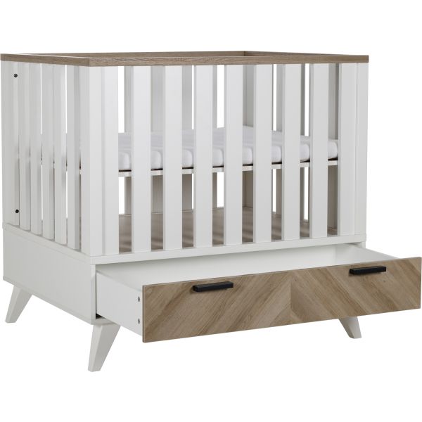 Interbaby Box Met Lade Lancaster Wit/ Visgraatmotief Interbaby Box Met Lade Lancaster Wit/ Visgraatmotief