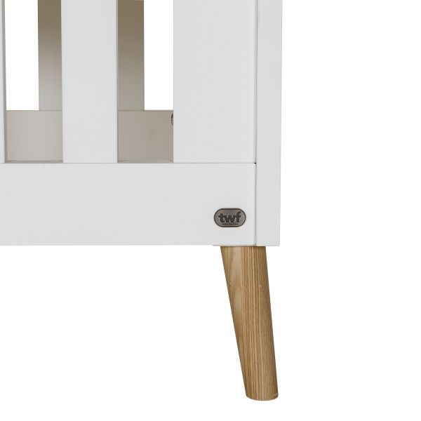 TWF Ledikant 70 x 140 Beach Island White