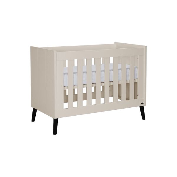TWF Babykamer Beach Island Clay | Ledikant 60 x 120 - Commode XL - Hanglegkast 2-Deurs TWF Babykamer Beach Island Clay | Ledikant 60 x 120 - Commode XL - Hanglegkast 2-Deurs