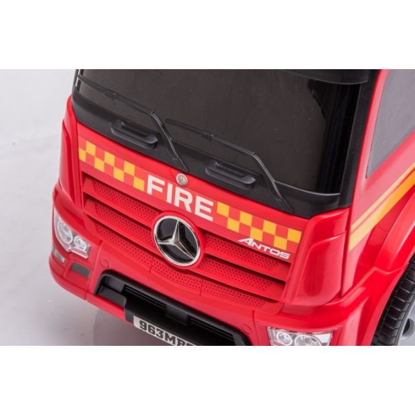 Puck Loopauto Mercedes Brandweerauto
