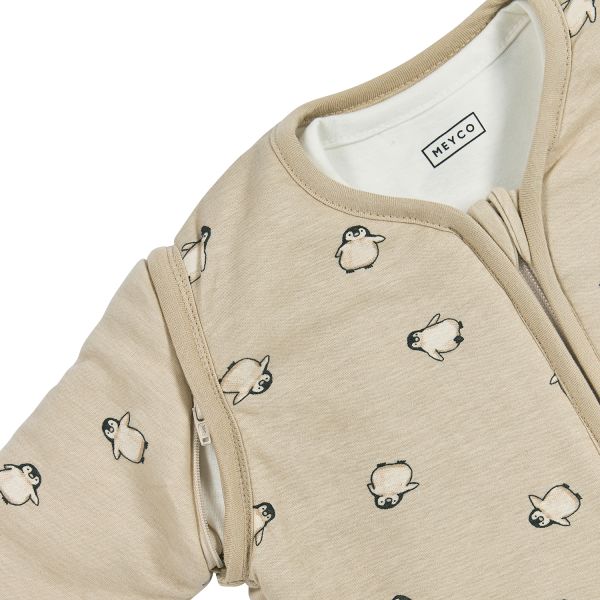 Meyco Slaapzak 4-Seizoenen - One Size - Jersey - Penguin Soft Sand Meyco Slaapzak 4-Seizoenen - One Size - Jersey - Penguin Soft Sand