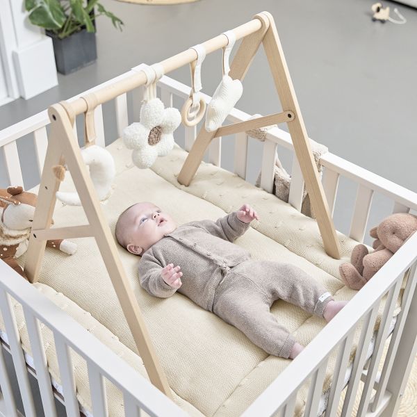 Meyco Baby Knots Boxkleed - 77 x 97 cm - Soft Sand Meyco Baby Knots Boxkleed - 77 x 97 cm - Soft Sand
