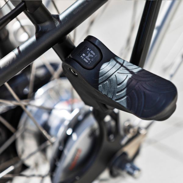 Urban Iki Junior Achterzitje Met Montagekader - Suzume Grey/Bincho Black Urban Iki Junior Achterzitje Met Montagekader - Suzume Grey/Bincho Black