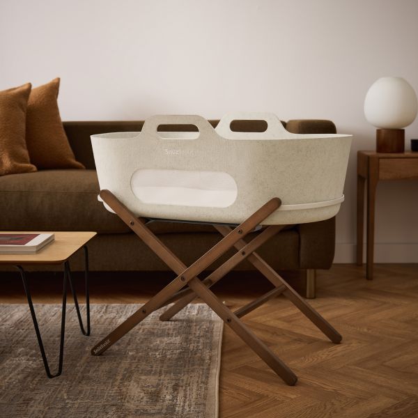 Snuz SnüzBaskit Moses Basket + Stand Set - Barley/Walnut Snuz SnüzBaskit Moses Basket + Stand Set - Barley/Walnut