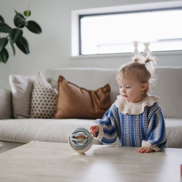 Mushie Spinner Bal met Zuignap Mushie Spinner Bal met Zuignap
