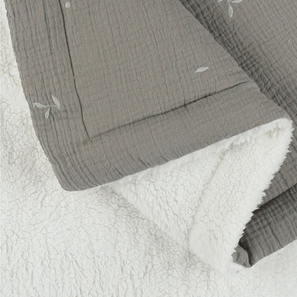 Noukie's F&O Deken - 100 x 140 cm - Mousseline/Sherpa - Kaki Noukie's F&O Deken - 100 x 140 cm - Mousseline/Sherpa - Kaki