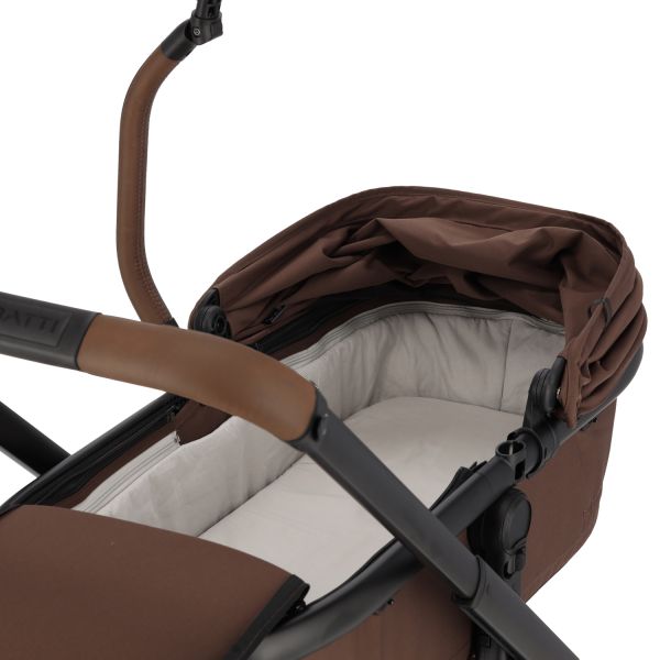 Dubatti One E6 2-in-1 Kinderwagen Black/Dark Brown - Walnut Brown Dubatti One E6 2-in-1 Kinderwagen Black/Dark Brown - Walnut Brown
