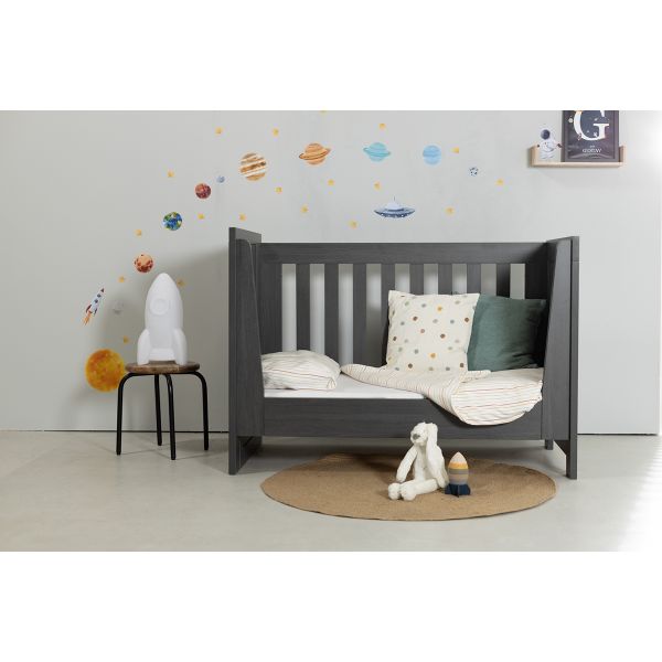 Interbaby Meegroeibed 60 x 120 Incl. Bedbankzijde en 1 Persoons Zijdes Austin Interbaby Meegroeibed 60 x 120 Incl. Bedbankzijde en 1 Persoons Zijdes Austin