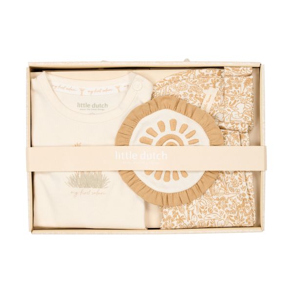 Little Dutch Safari Friends Kraamcadeau Kledingset - Maat 50/56 - Beige Little Dutch Safari Friends Kraamcadeau Kledingset - Maat 50/56 - Beige