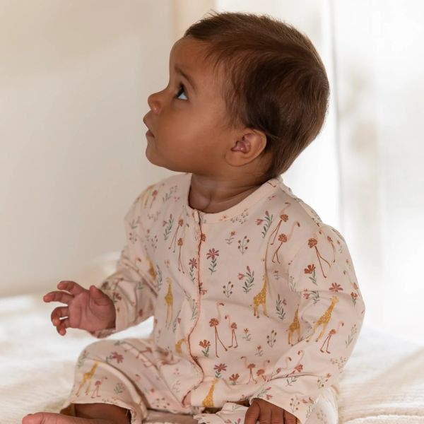 Little Dutch Safari Friends Pyjama Een-Delig - Maat 50/56 - Pastel Rose Little Dutch Safari Friends Pyjama Een-Delig - Maat 50/56 - Pastel Rose