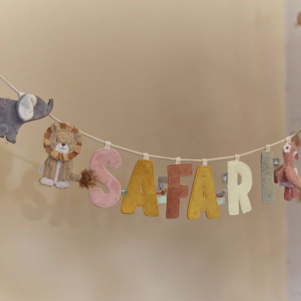 Little Dutch Safari Friends Slinger Element Leeuw Little Dutch Safari Friends Slinger Element Leeuw