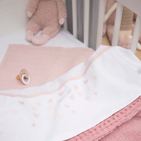 Meyco Ledikantlaken Hearts Soft pink 100 x 150 cm
Meyco Ledikantlaken Hearts Soft pink 100 x 150 cm