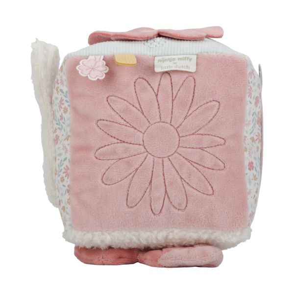 Nijntje X Little Dutch Lucky Soft Activiteitenkubus - Blossom Nijntje X Little Dutch Lucky Soft Activiteitenkubus - Blossom