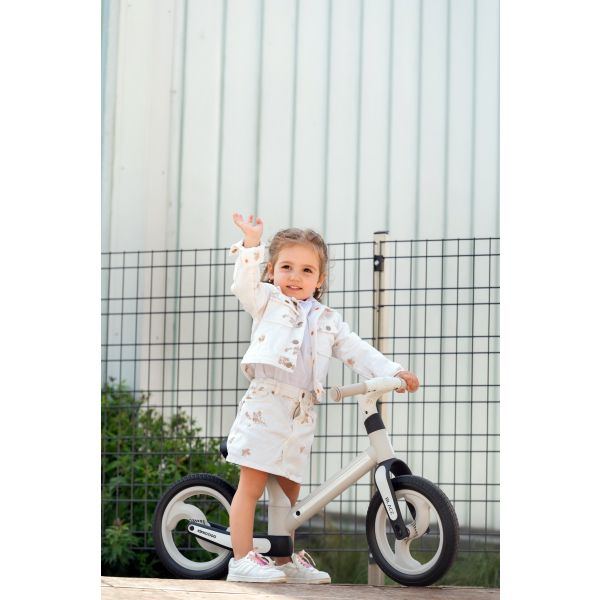 Kikkaboo Blace Loopfiets Inklapbaar - Legergroen Kikkaboo Blace Loopfiets Inklapbaar - Legergroen