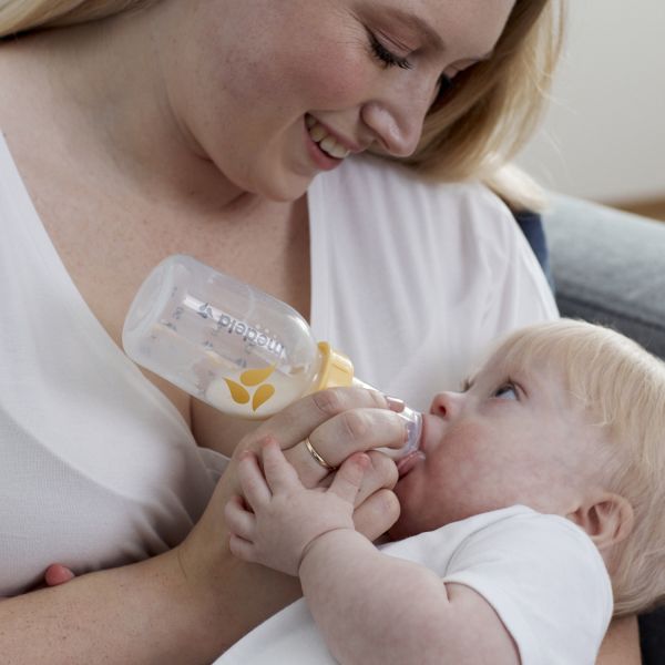 Medela SpecialNeeds Feeder - Complete Set Medela SpecialNeeds Feeder - Complete Set